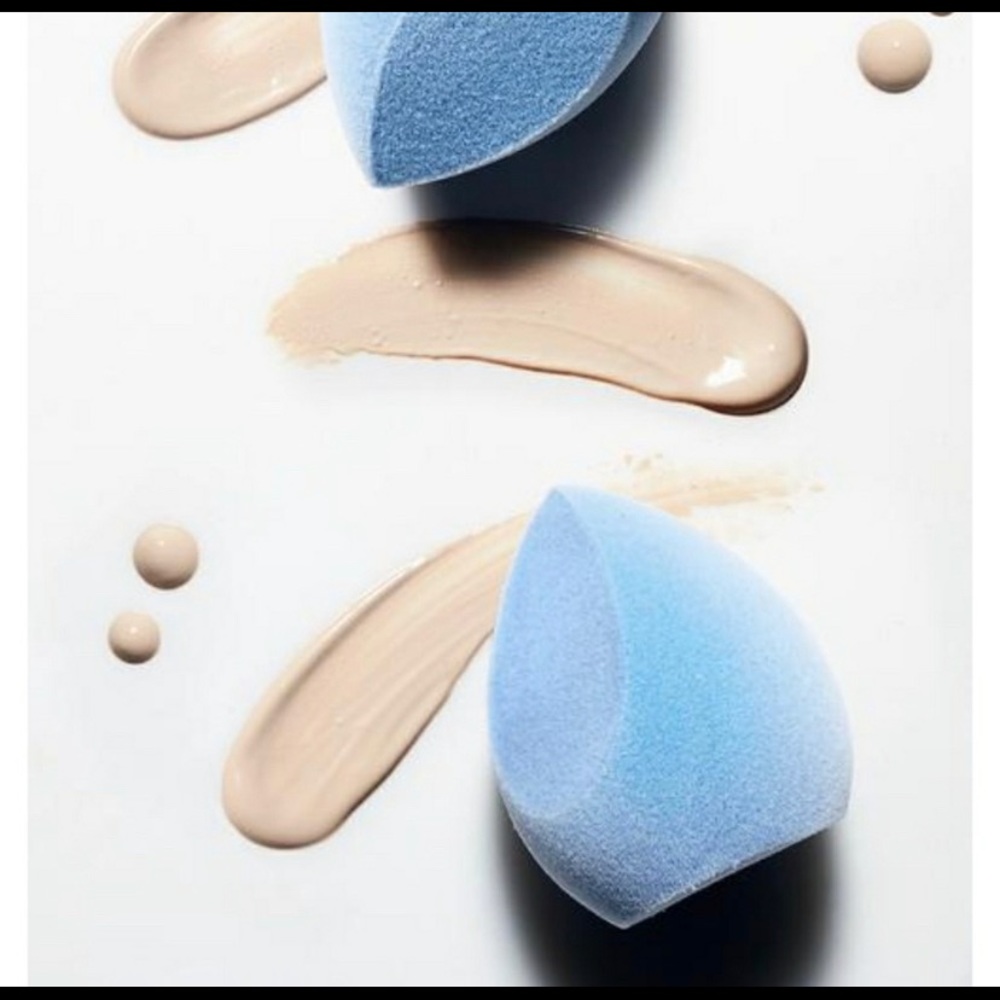 Juno & Co. Microfiber Velvet Sponge